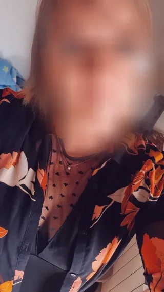 Alina, 37