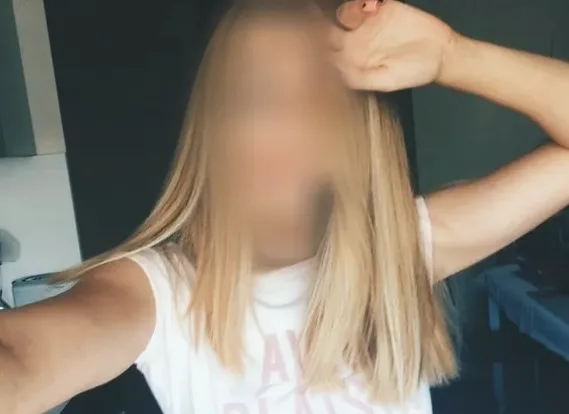 Aylin, 28