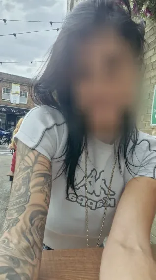 Carina, 39
