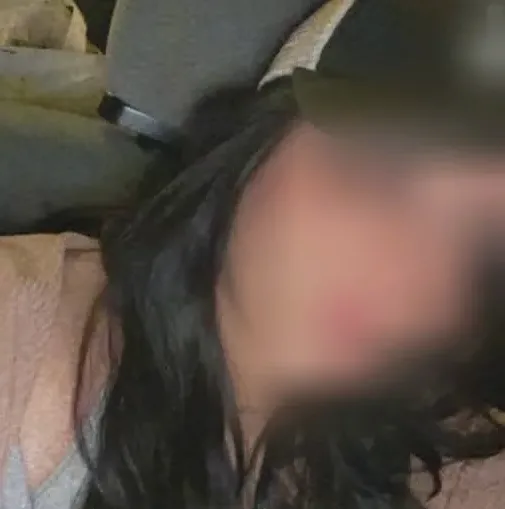 Carina, 23
