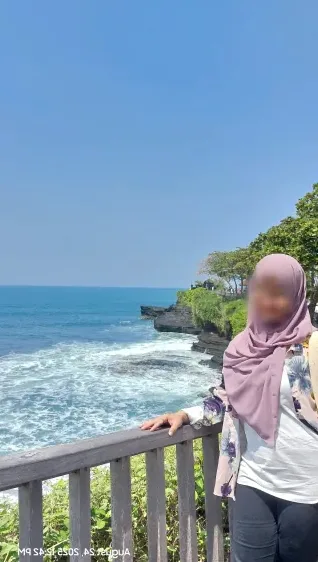 Fatma, 37