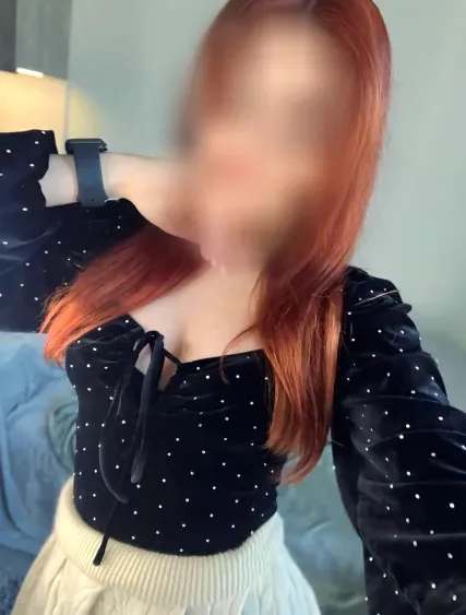Fatma, 26
