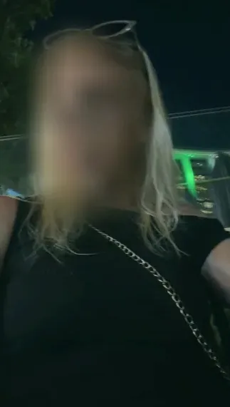 Linda, 18