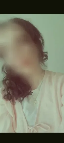 Marie, 27