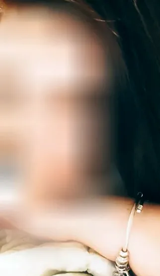 Marina, 30