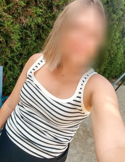 Marlene, 37
