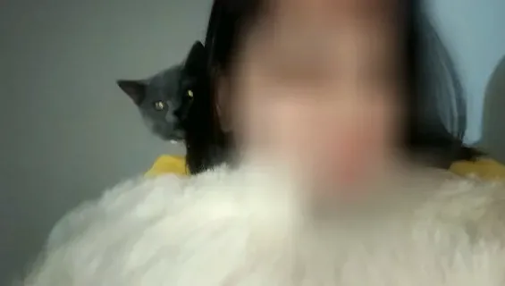 Viktoria, 35