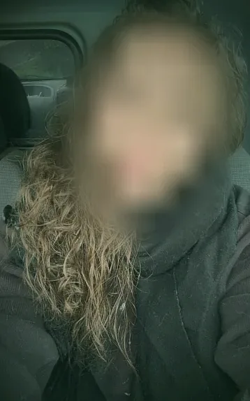 Vivien, 24
