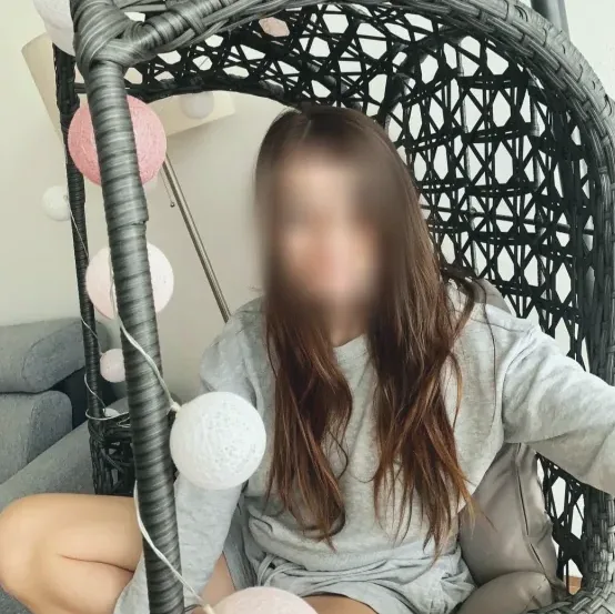Alena, 28