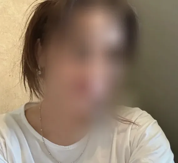 Alina, 35