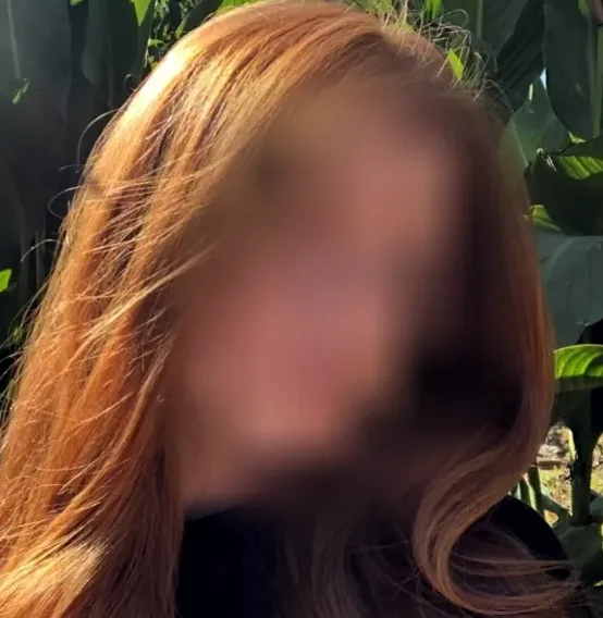 Aylin, 23