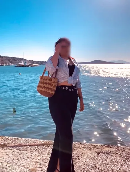 Saskia, 26